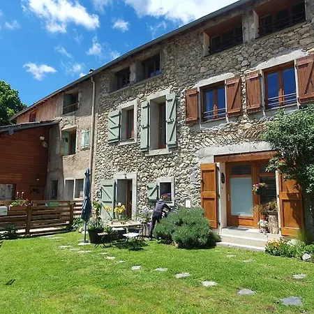 Hébergement de vacances Les Quatre Saisons *