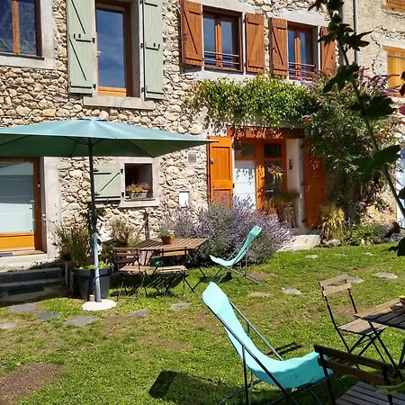 Les Quatre Saisons Hébergement de vacances *